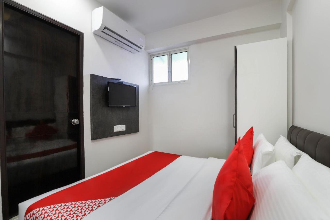 Oyo 40139 Hotel Peradiot Ahmedabad Exterior photo